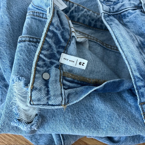 NWT PacSun Ripped Mom Jeans Size 29. High Waisted. Annette Blue. - Picture 3 of 8
